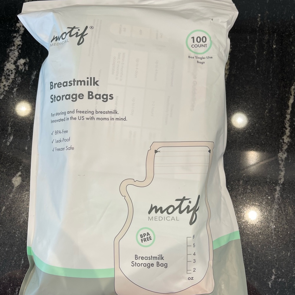Motif Brest Milk Bags